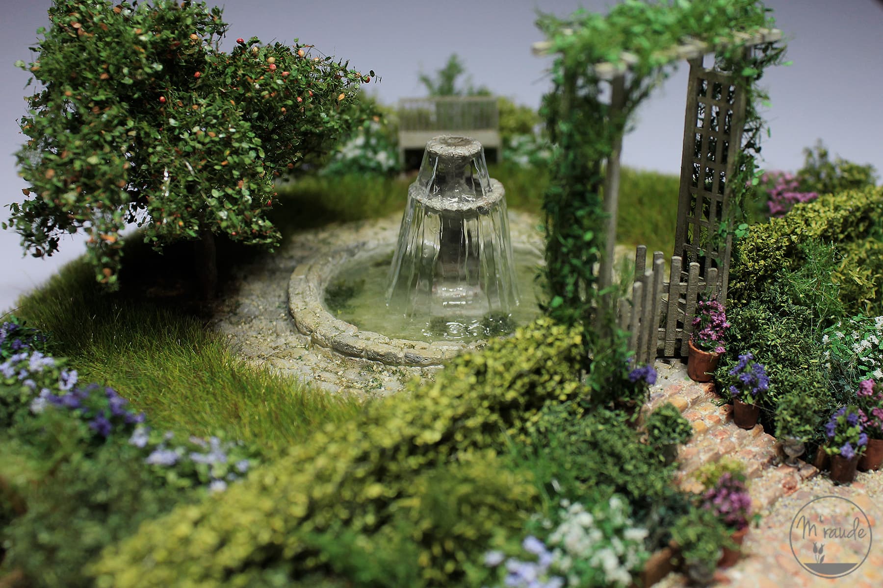 Le jardin anglais et sa fontaine détails 3
