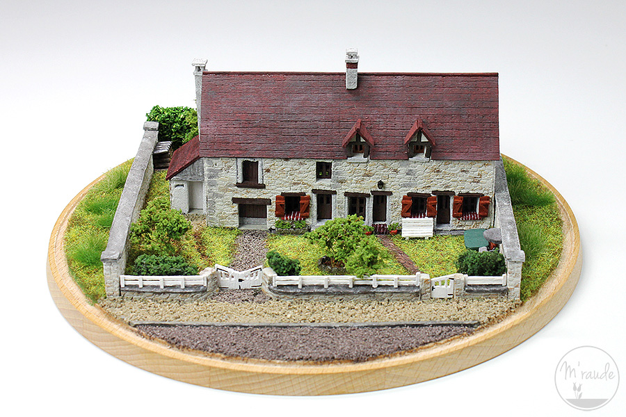 Ensemble - Réplique d'une maison briarde